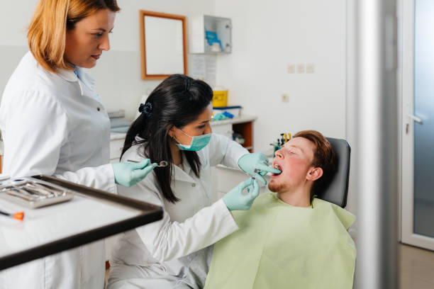 Best Broken or Cracked Tooth Emergency Dentist in Centralia, WA